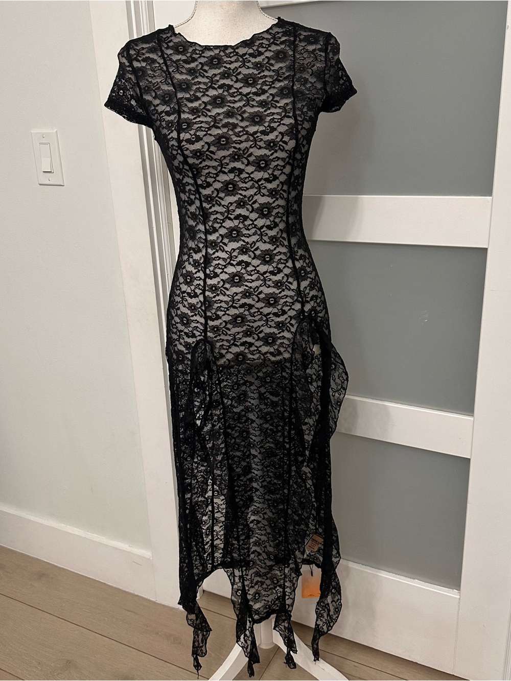 Forever 21 Black Sheer Lace Overlay Midi Dress SZ Small Whimsigoth Festival NWT